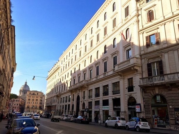B&B Best Pantheon