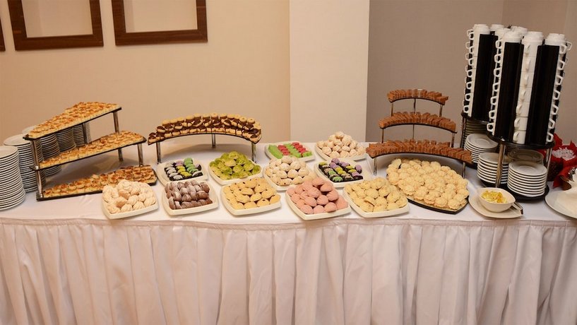 Parion Hotel