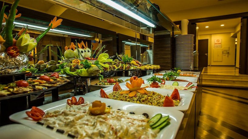Parion Hotel