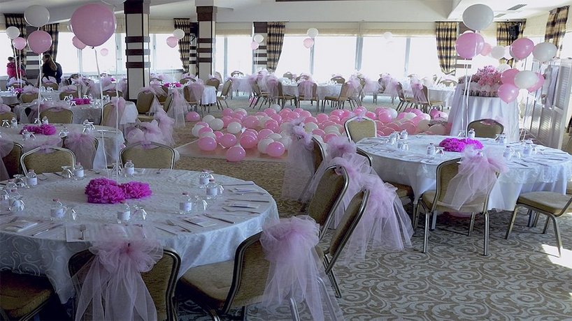 Parion Hotel