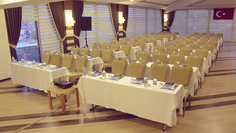 Parion Hotel