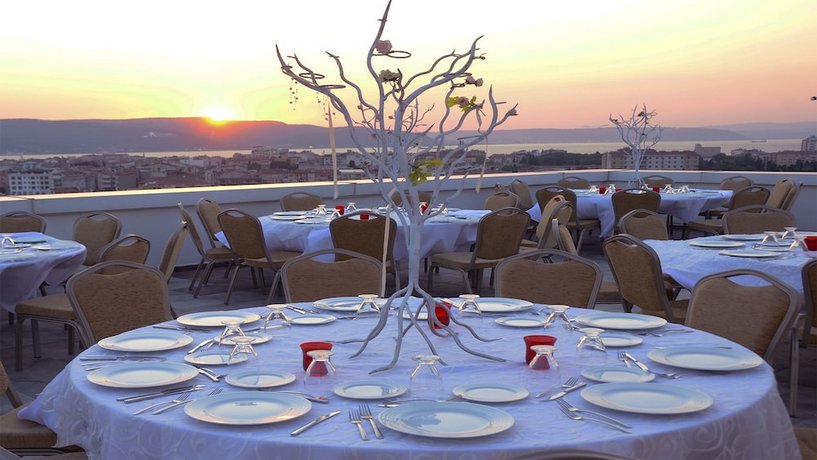 Parion Hotel