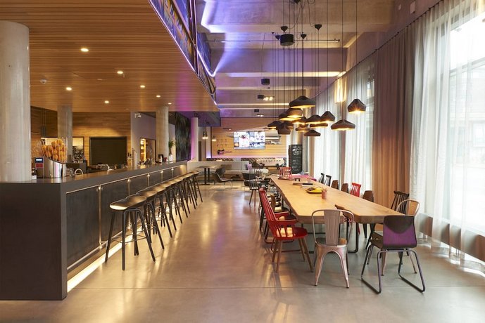 Bar_Restaurant