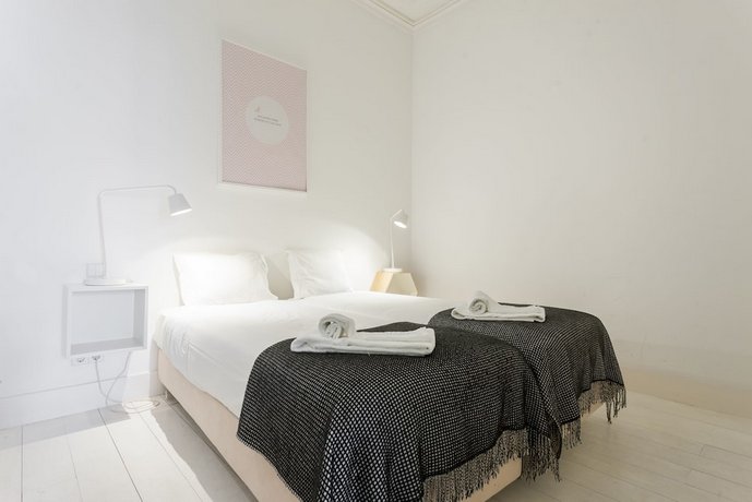 Baixa Tile Blue Two-Bedroom Apartment - by LU Holidays