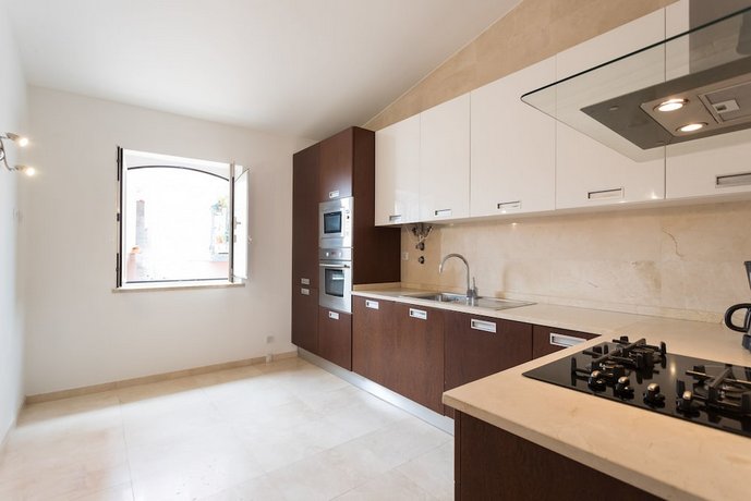 Alfama Modern Two-Bedroom Apartment w/ River View and Parking - by LU Holidays