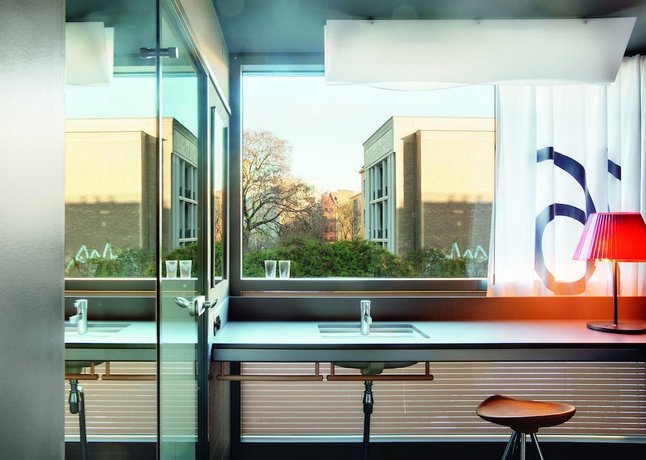Bar_Restaurant