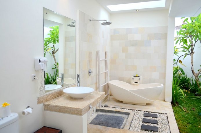 Jas Green Villas and Spa