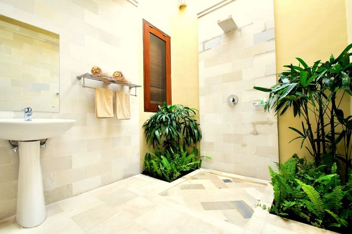 Jas Green Villas and Spa