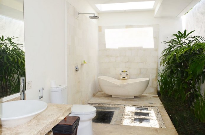 Jas Green Villas and Spa