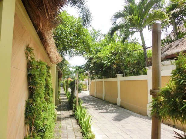 Jas Green Villas and Spa