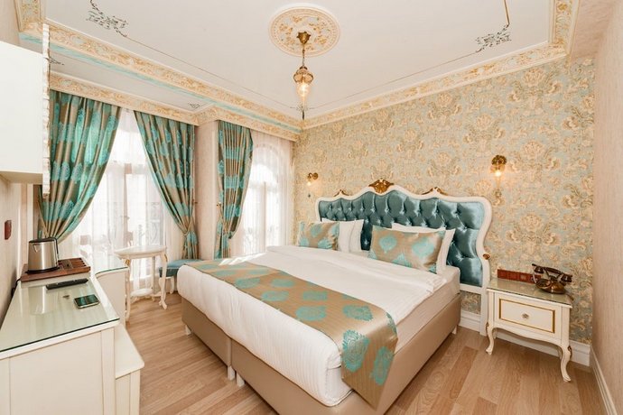 Hotel 1453