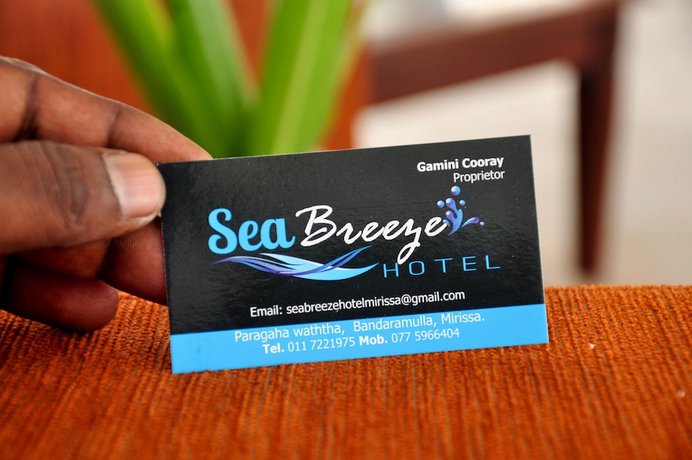 Sea Breeze Hotel Mirissa