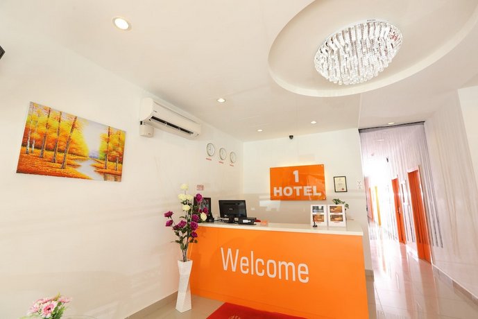 1 Hotel Taman Connaught