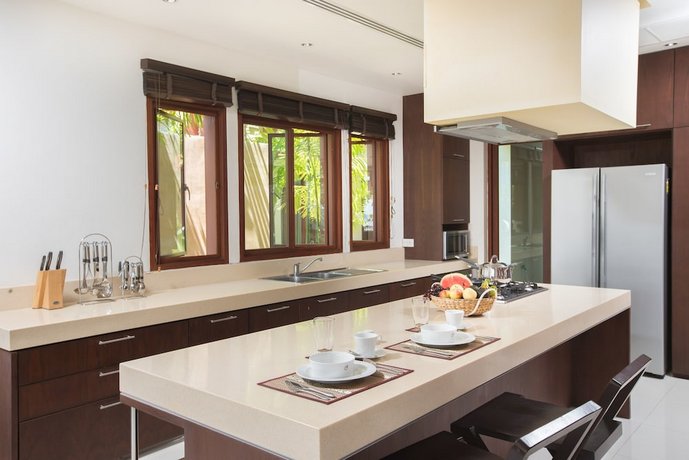 Amatapura Beachfront Villa 1