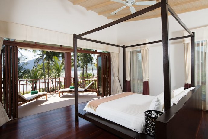 Amatapura Beachfront Villa 1