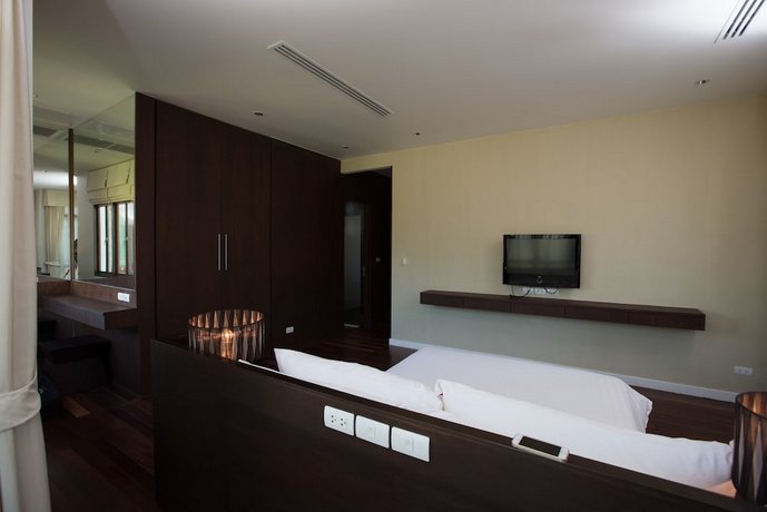 Amatapura Beachfront Villa 1