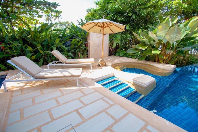 Amatapura Beachfront Villa 1