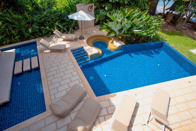 Amatapura Beachfront Villa 1