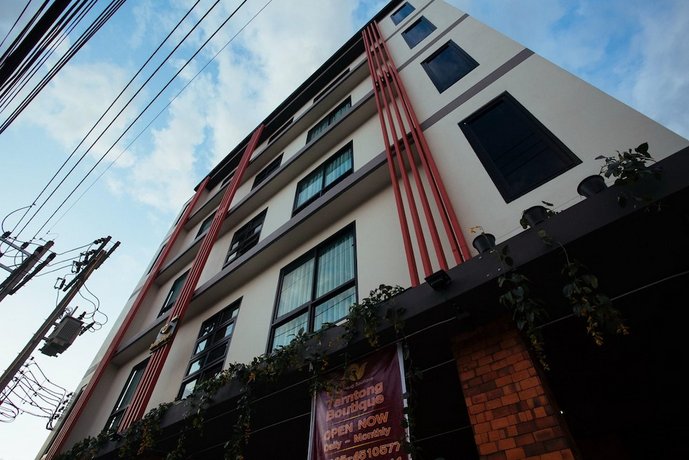 Noble tarntong Boutique