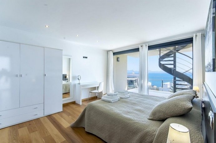 Villa Aqua Alcanada