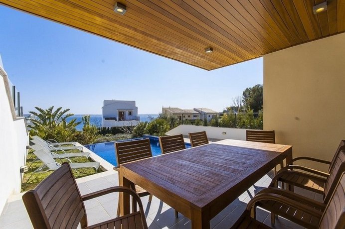 Villa Aqua Alcanada
