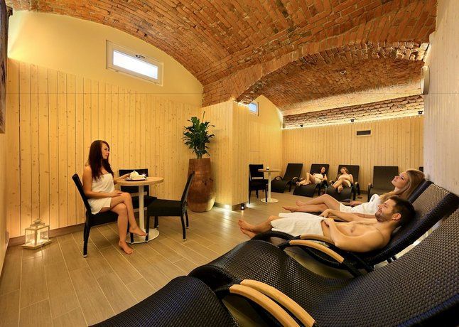 Absolutum Boutique Hotel