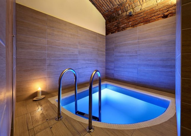 Absolutum Boutique Hotel