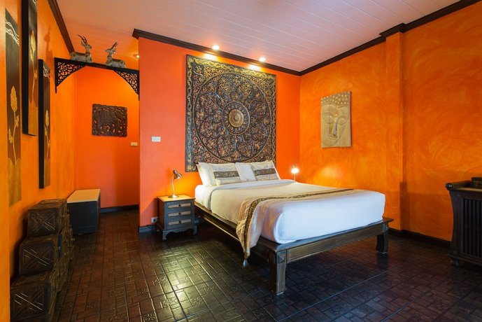 Baan Manuchang Villa