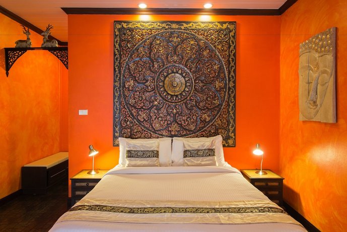Baan Manuchang Villa