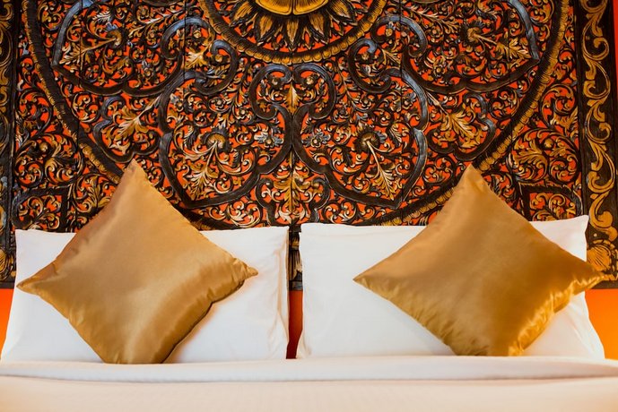 Baan Manuchang Villa