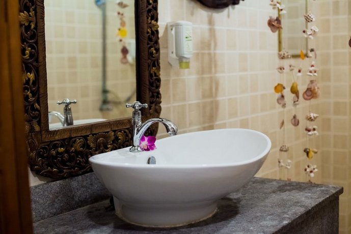 Baan Manuchang Villa