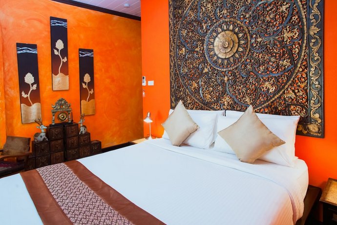 Baan Manuchang Villa