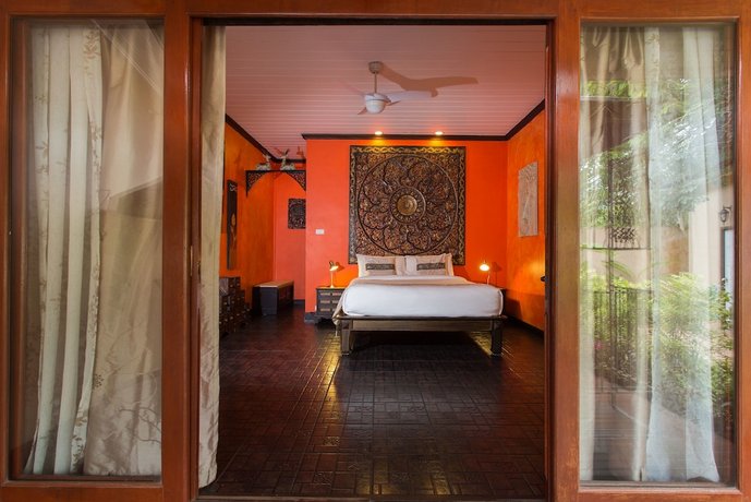 Baan Manuchang Villa