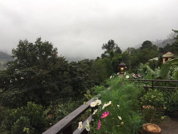 Pong Yang Farm and Resort