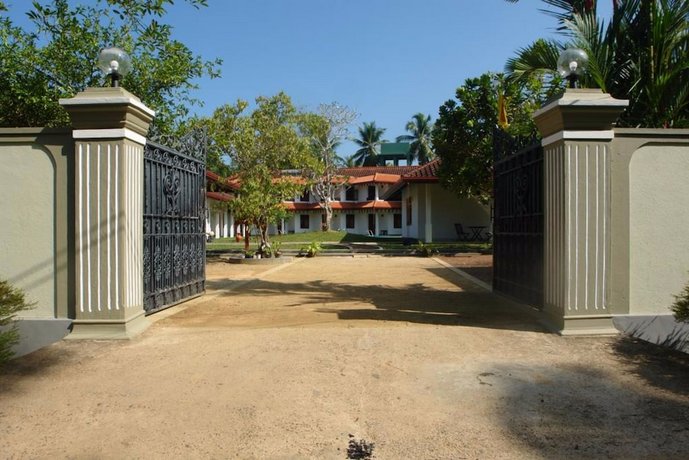 Hasara Resort