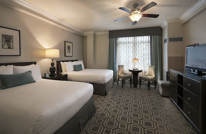 The Georgian Hotel