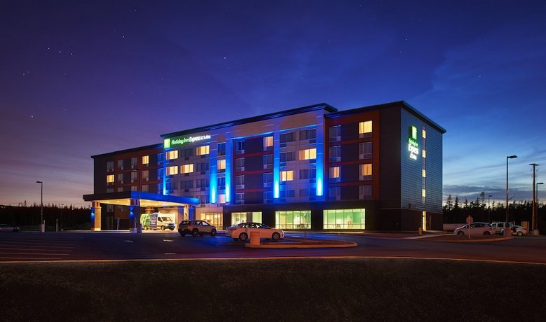 Holiday Inn Express & Suites St John's Airport