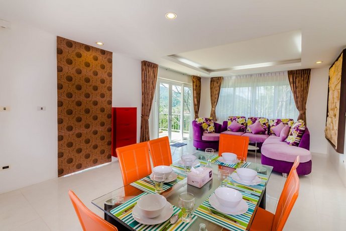 Chalong Hill Tropical Garden Homes