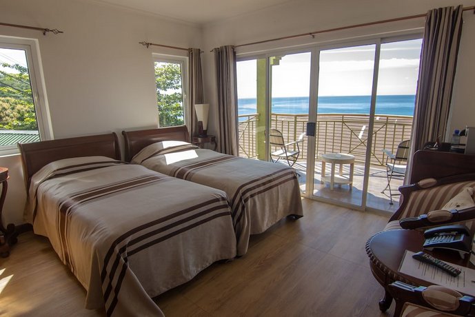 Treasure Cove Hotel & Restaurant