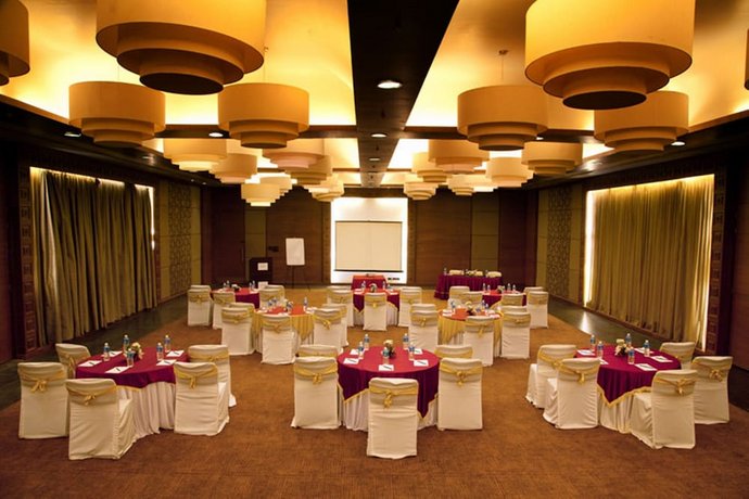 The Royal Orchid Resort & Convention Center
