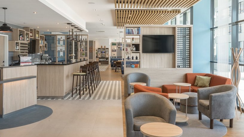 Holiday Inn Express Freiburg City Centre Freiburg Im - 