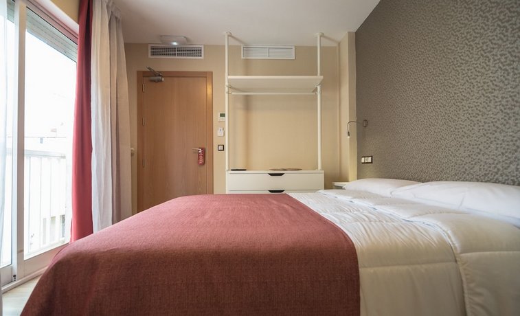 Hostal La Lonja