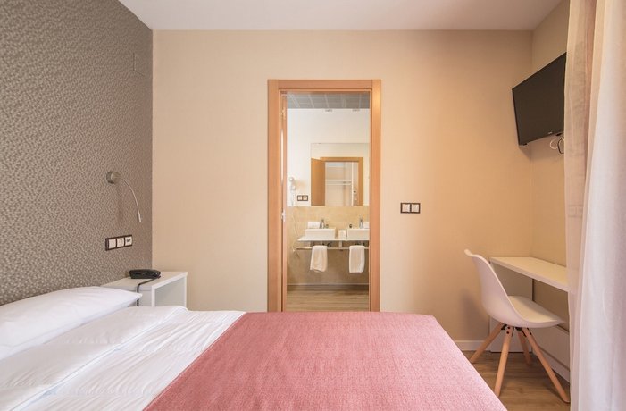 Hostal La Lonja