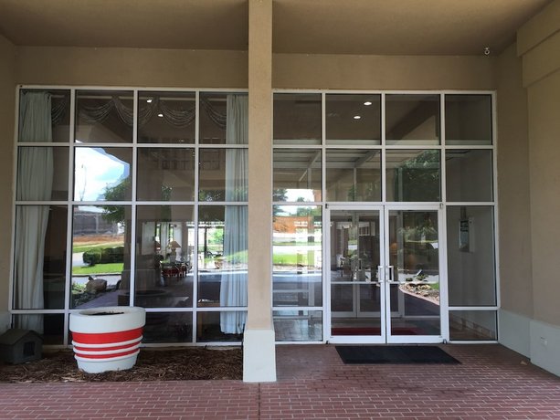 Rodeway Inn & Suites Shreveport