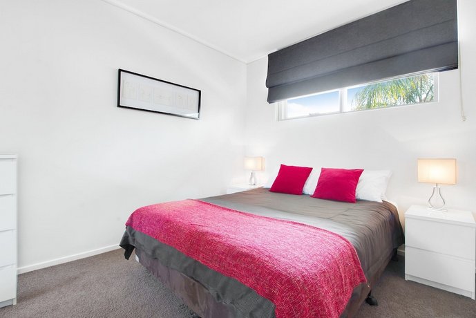Photo: Adelaide DressCircle Apartments - Sussex Street Photo: Adelaide DressCircle Apartments - Sussex Street