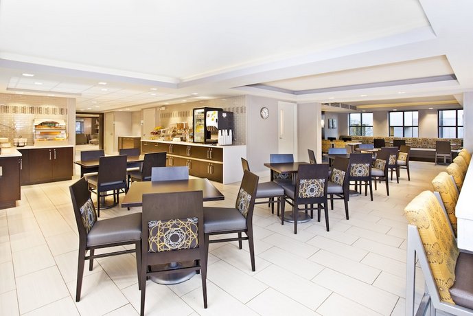 Holiday Inn Express Boston-Waltham