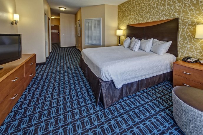 Fairfield Inn & Suites by Marriott Oklahoma City NW Expressway/Warr Acres