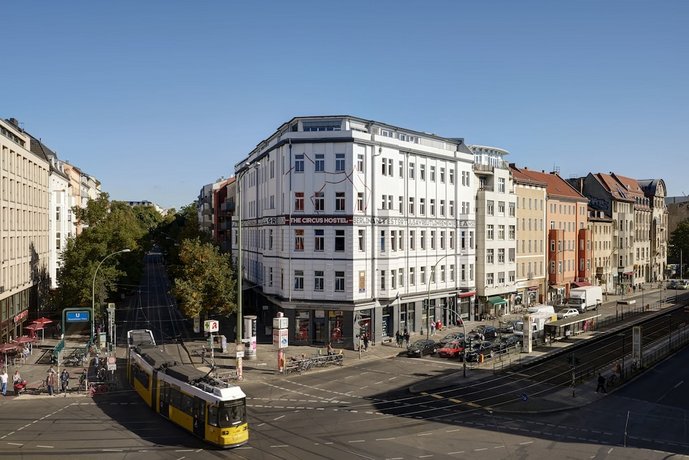 Exterior_View