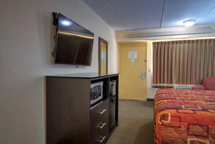 Fair View Inn & Suites
