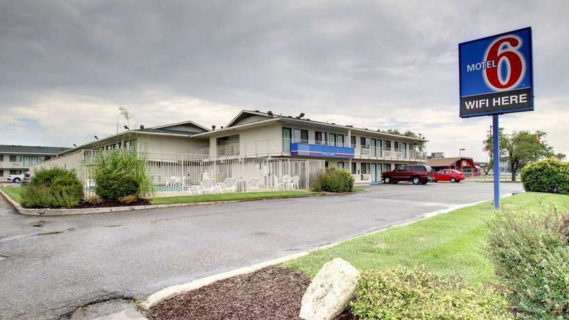 Motel 6 Everett North